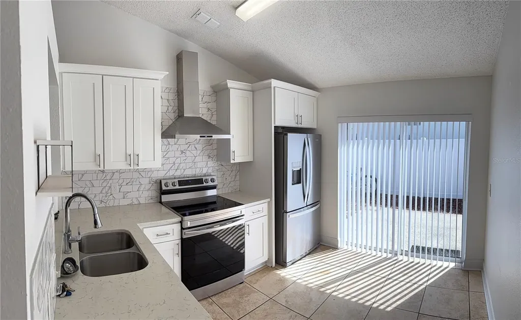1432 Dew Bloom Road Valrico FL 33594