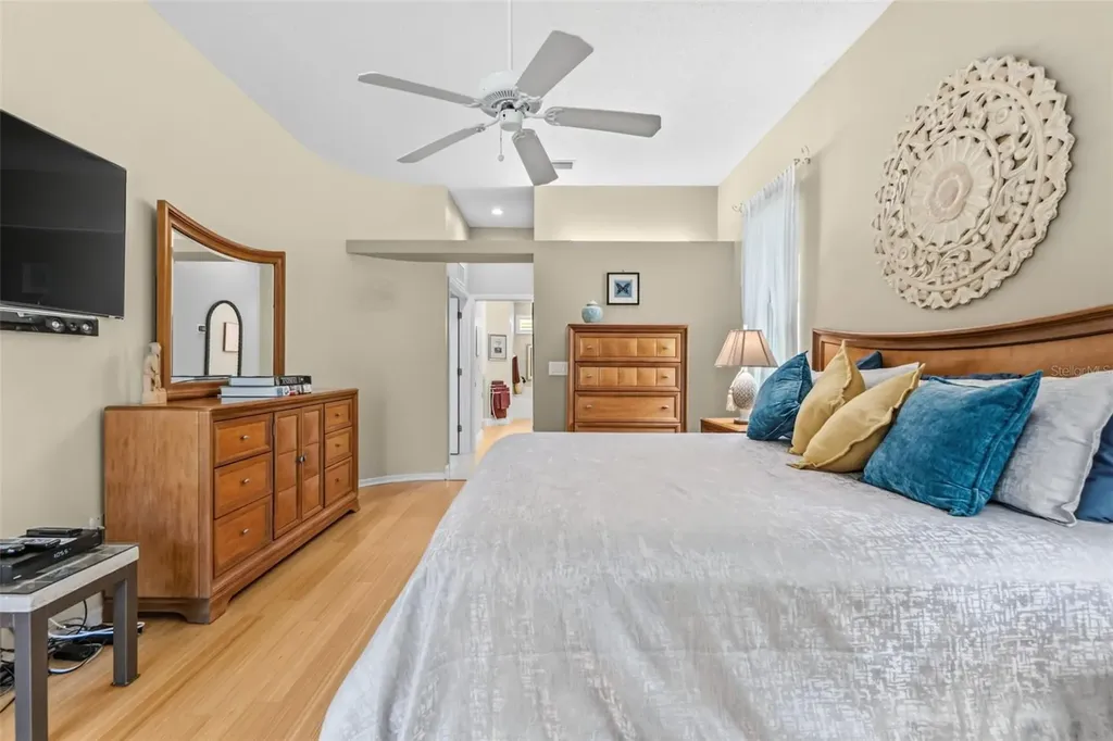 6876 Corral Circle Sarasota FL 34243