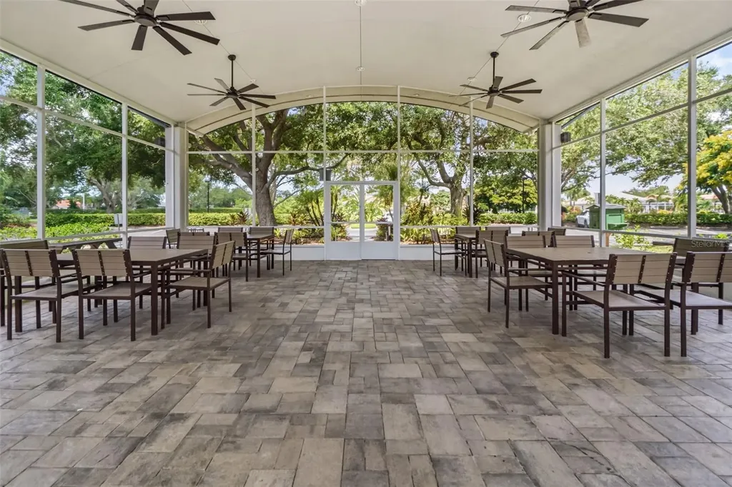 6876 Corral Circle Sarasota FL 34243