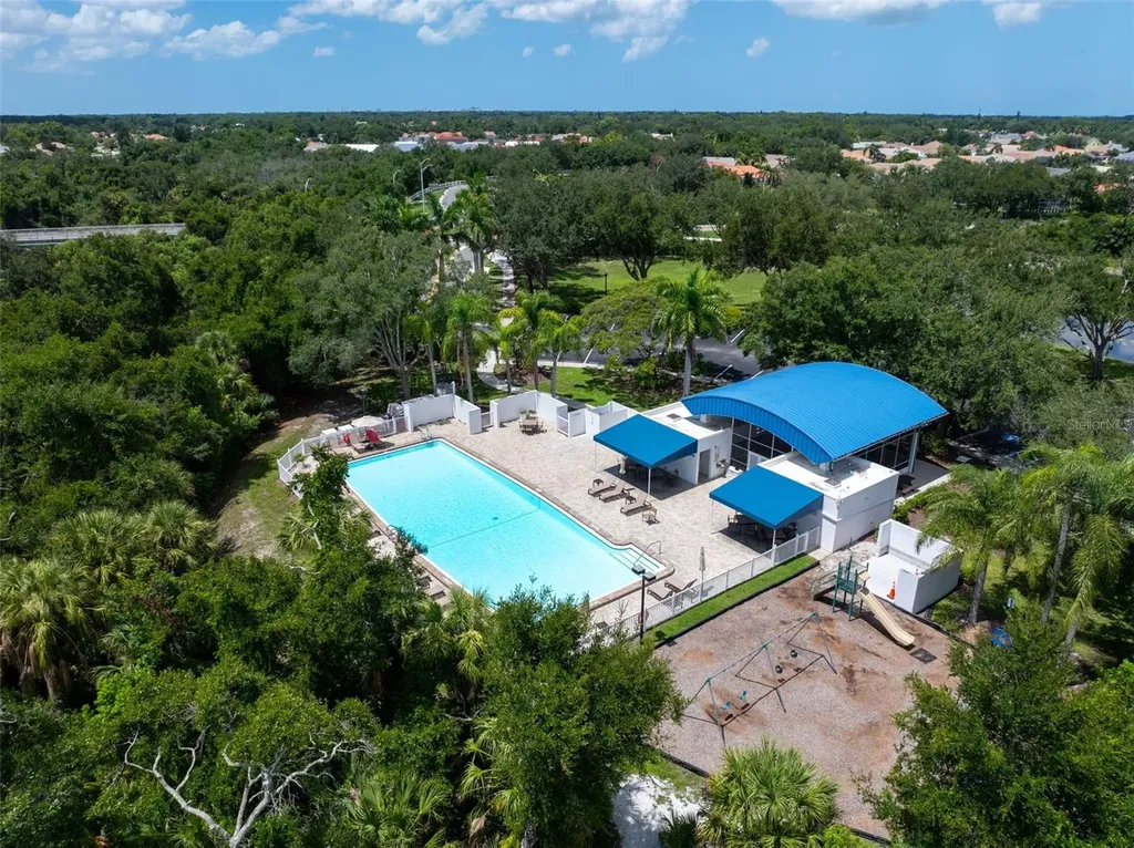 6876 Corral Circle Sarasota FL 34243