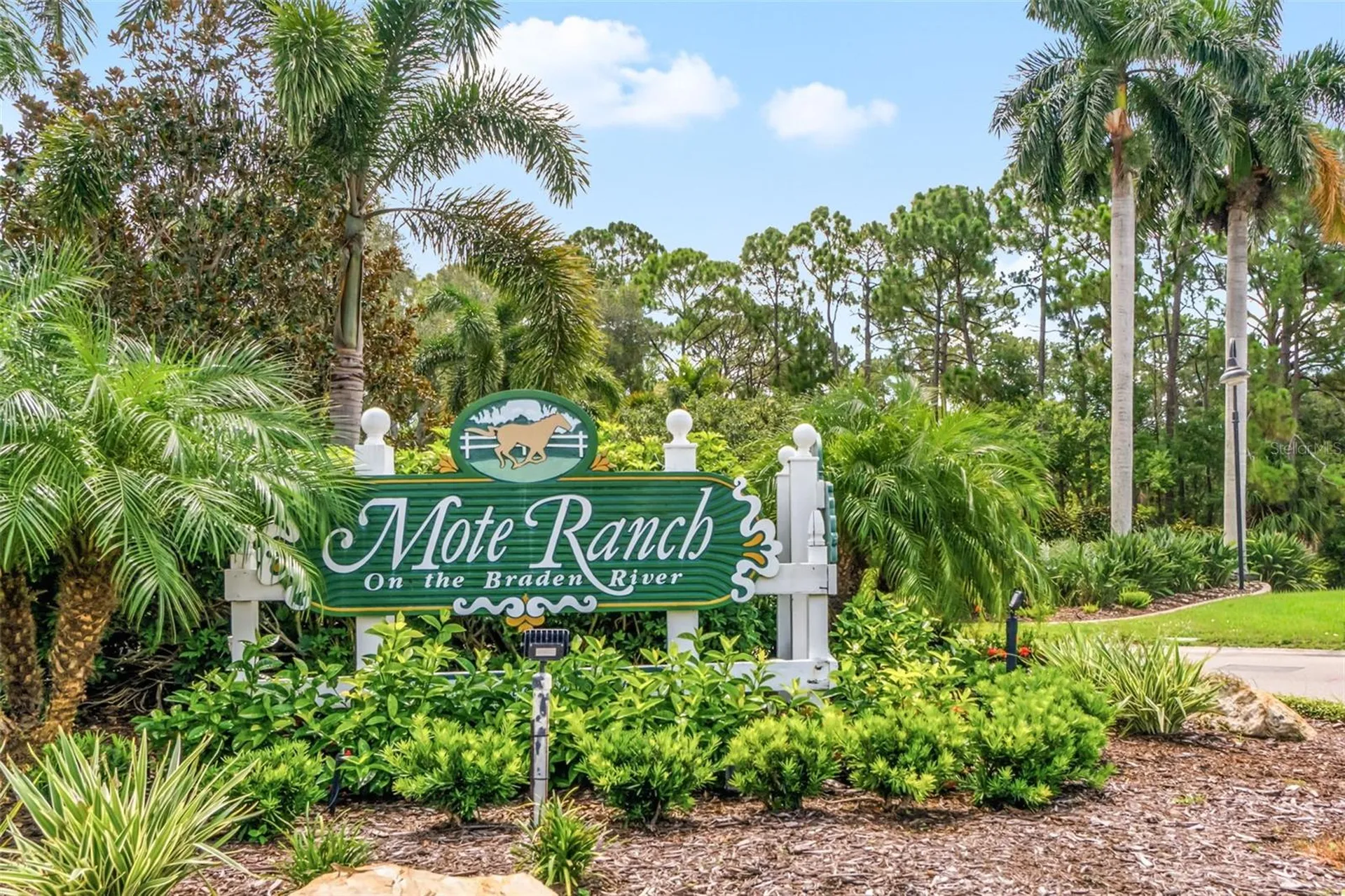 6876 Corral Circle Sarasota FL 34243