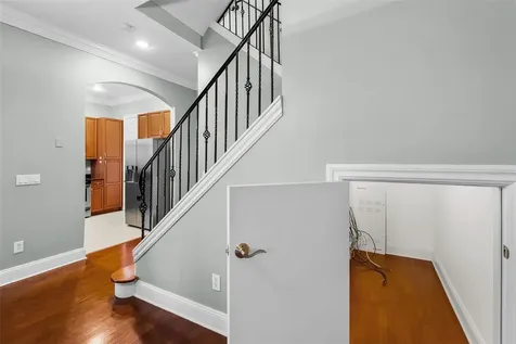 2419 Victoria Gardens Lane Tampa FL 33609