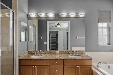 2419 Victoria Gardens Lane Tampa FL 33609