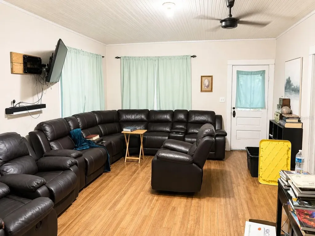 129 S Mills Avenue Arcadia FL 34266