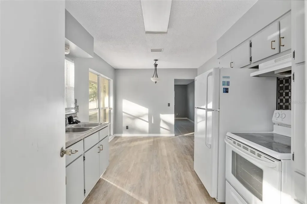2821 NE 17th Terrace Gainesville FL 32609