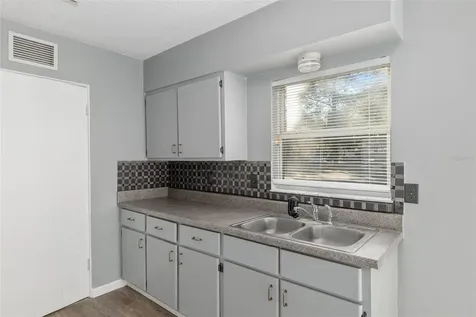 2821 NE 17th Terrace Gainesville FL 32609