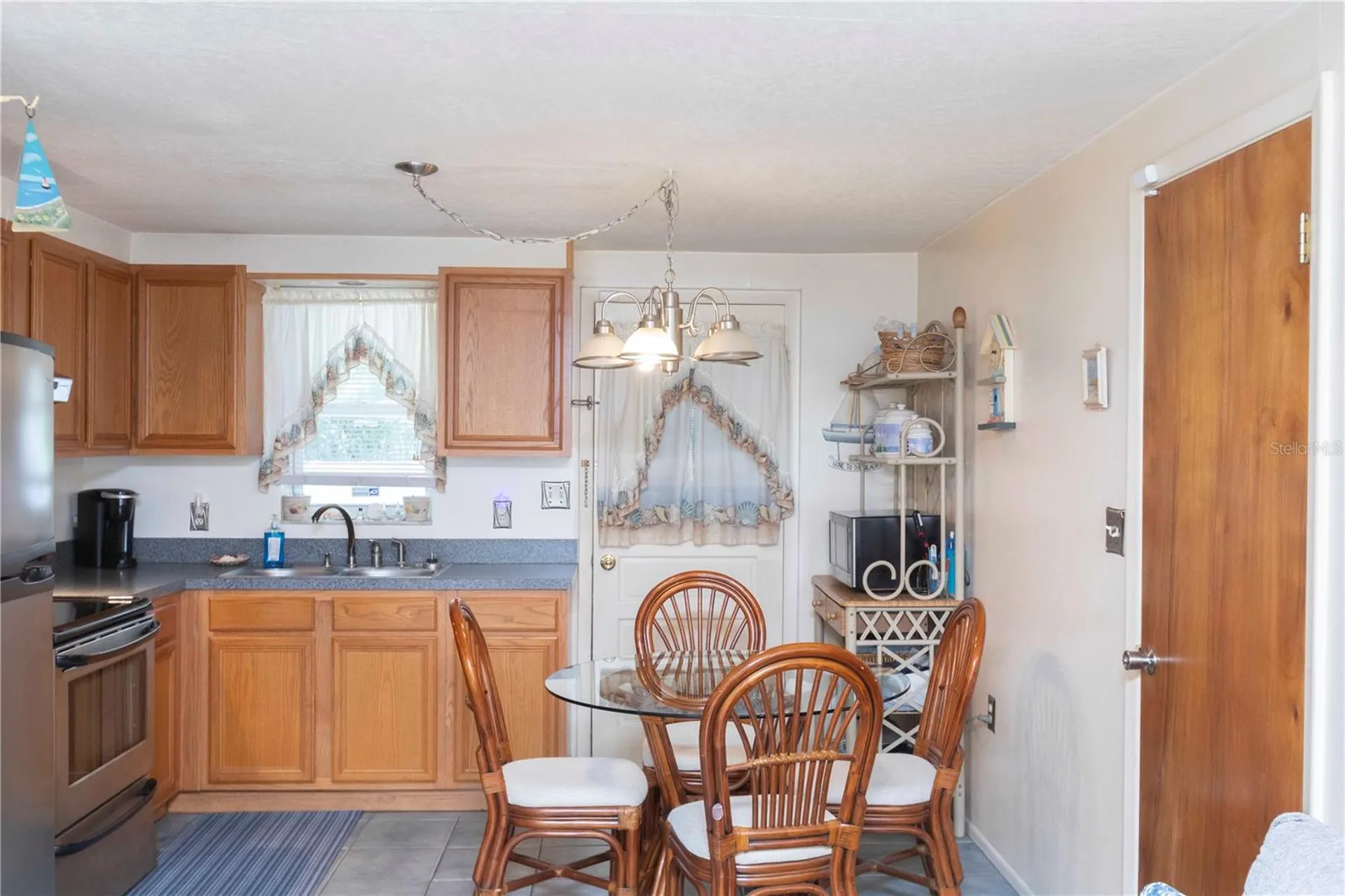 8431 Sunnydale Drive Hudson FL 34667