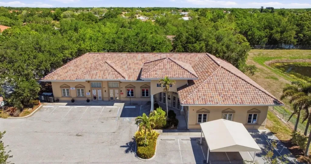 5275 Office Park Boulevard Bradenton FL 34203