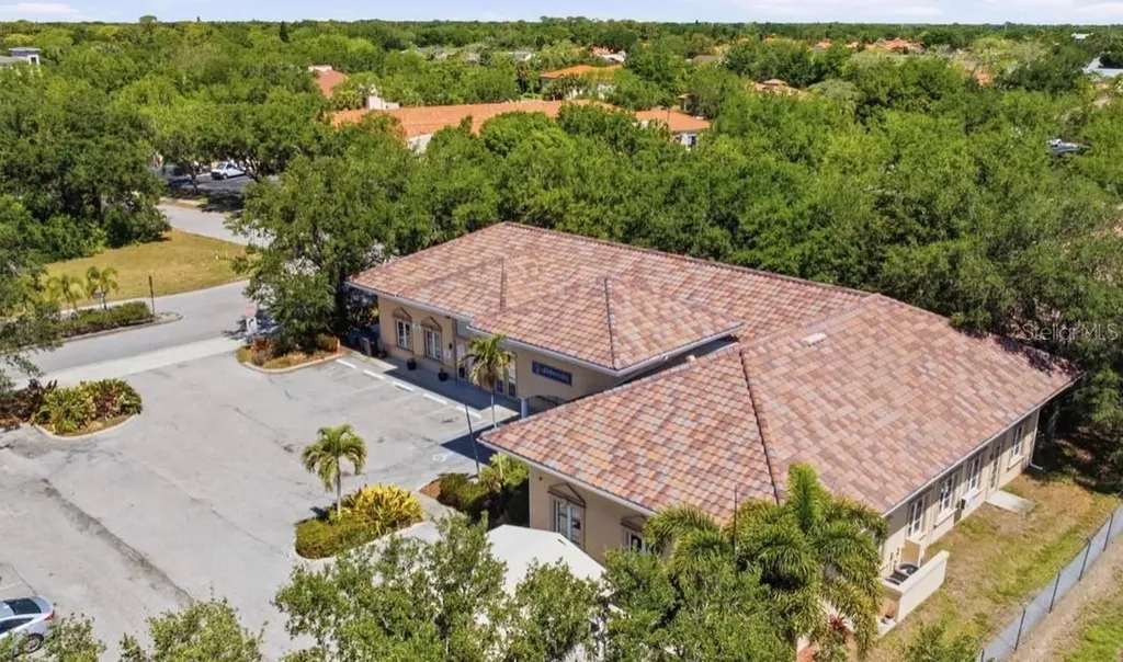 5275 Office Park Boulevard Bradenton FL 34203