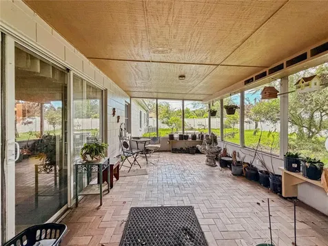 2340 Derbyshire Road Maitland FL 32751