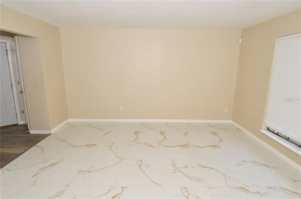 8764 Mallard Reserve Drive Tampa FL 33614