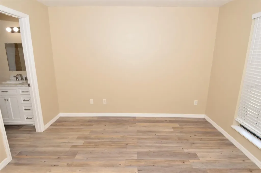 8764 Mallard Reserve Drive Tampa FL 33614