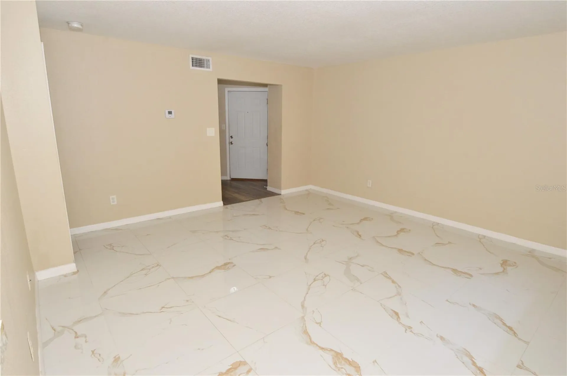 8764 Mallard Reserve Drive Tampa FL 33614