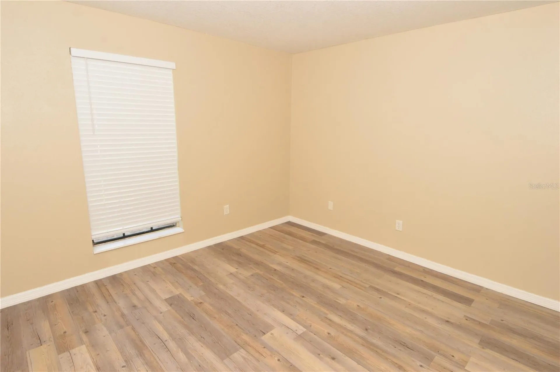 8764 Mallard Reserve Drive Tampa FL 33614