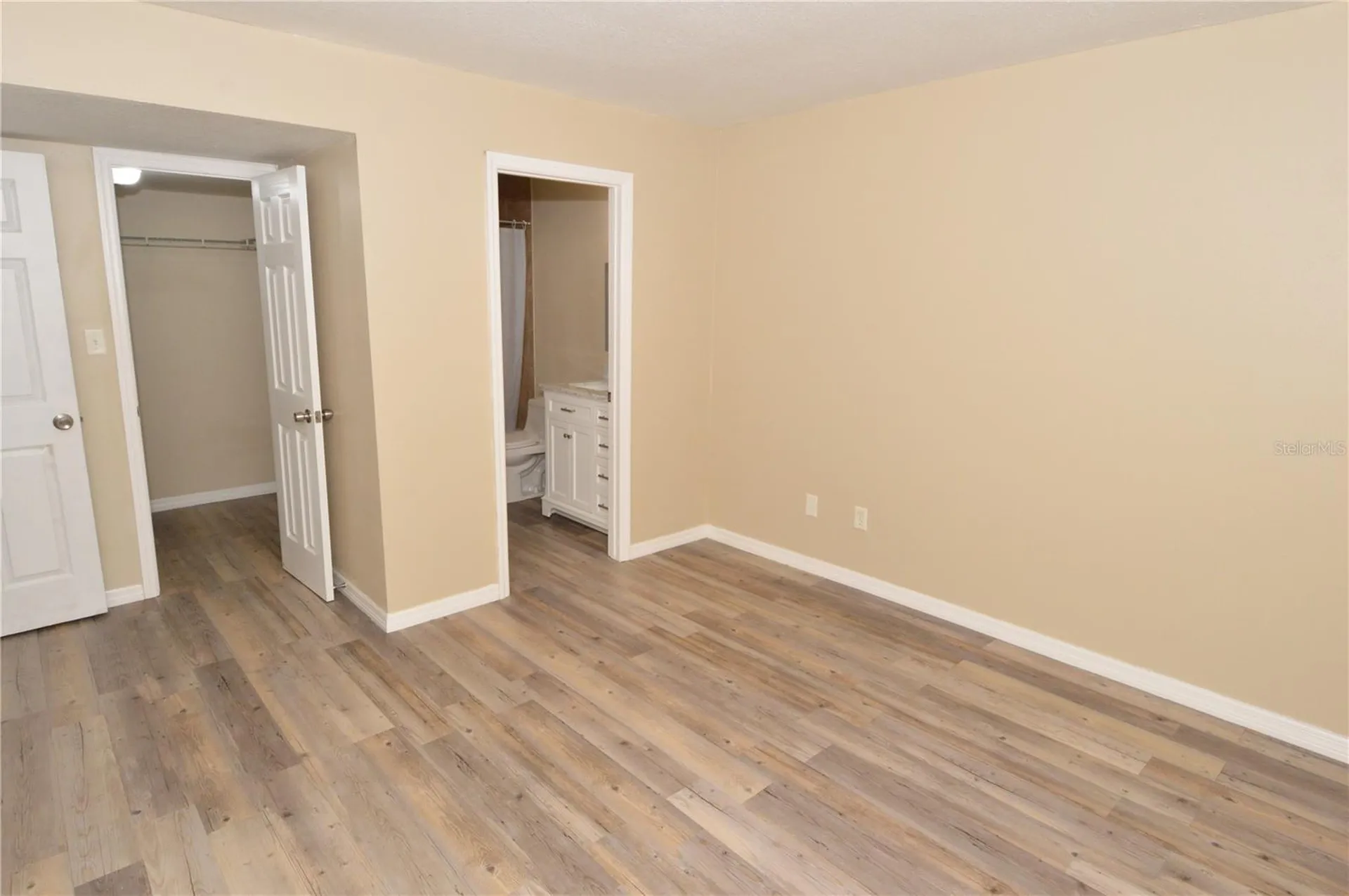 8764 Mallard Reserve Drive Tampa FL 33614