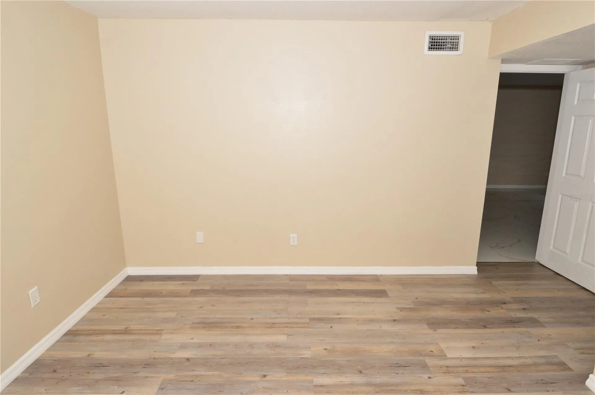 8764 Mallard Reserve Drive Tampa FL 33614