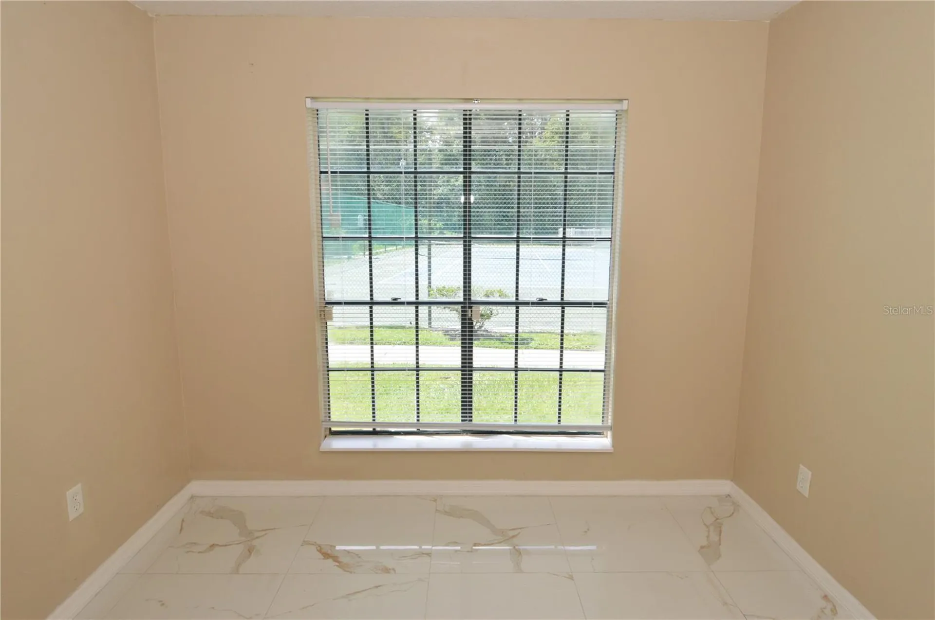 8764 Mallard Reserve Drive Tampa FL 33614