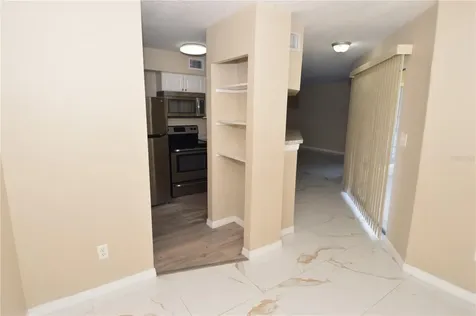 8764 Mallard Reserve Drive Tampa FL 33614