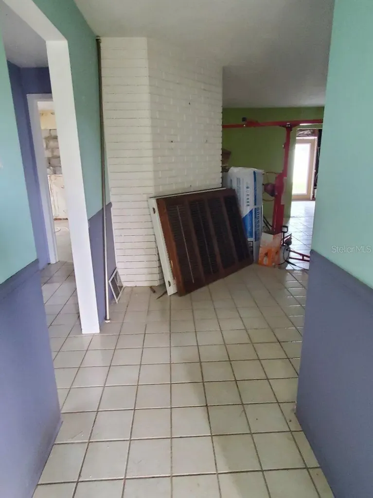 9956 136th Street Seminole FL 33776
