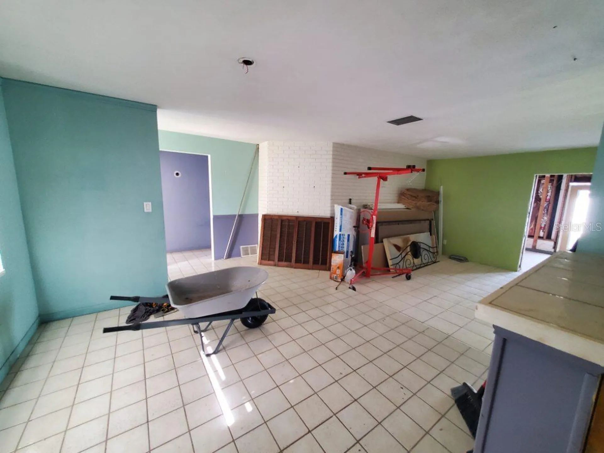 9956 136th Street Seminole FL 33776