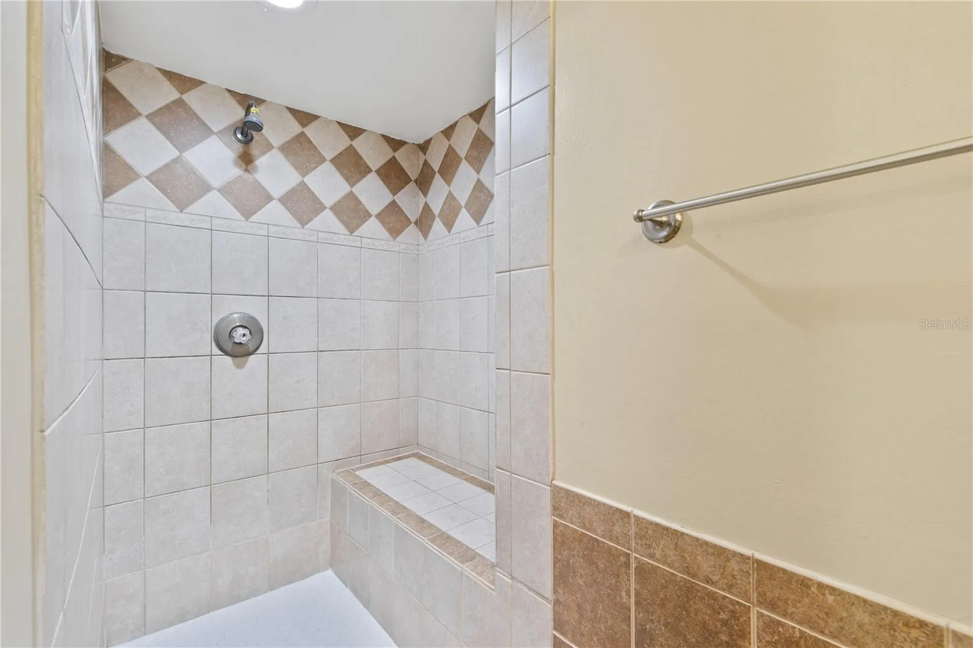 1504 Perez Orlando FL 32825