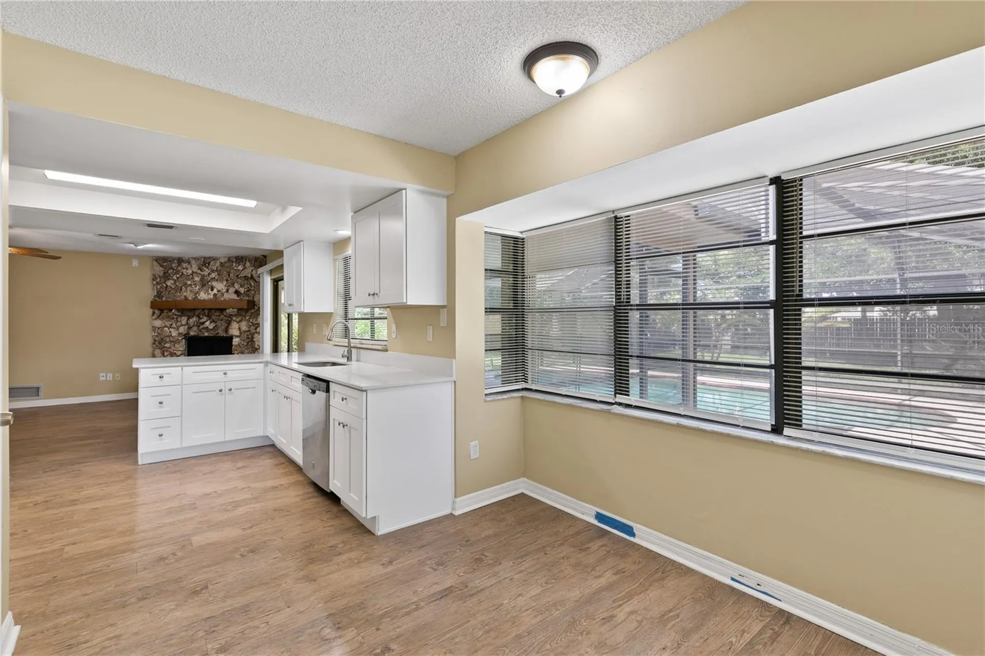 1504 Perez Orlando FL 32825