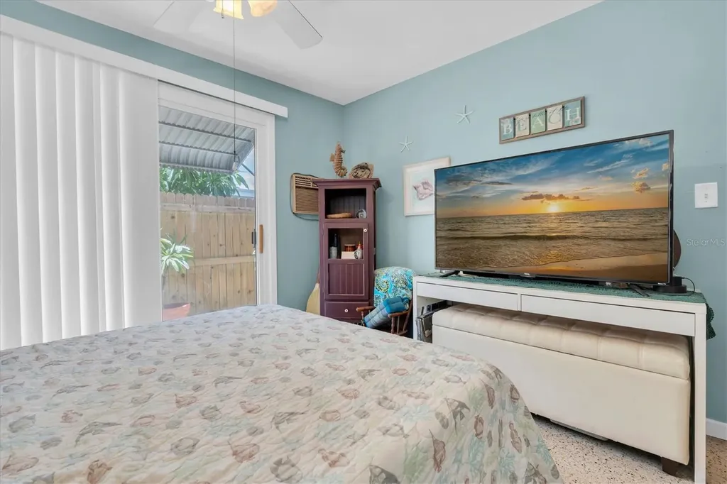 3227 48th Avenue N St Petersburg FL 33714
