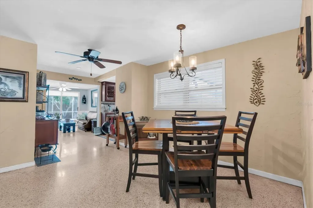 3227 48th Avenue N St Petersburg FL 33714