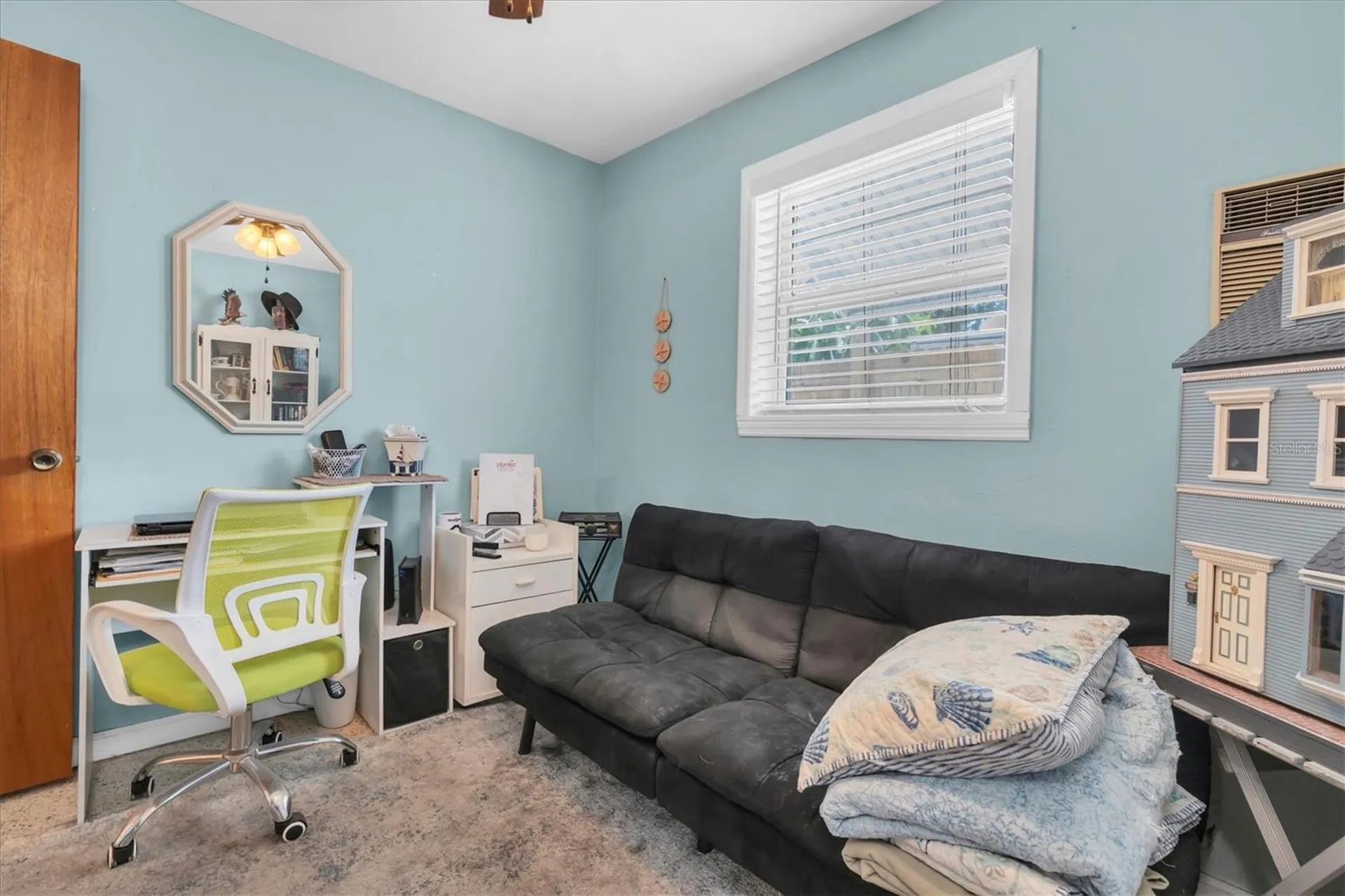 3227 48th Avenue N St Petersburg FL 33714