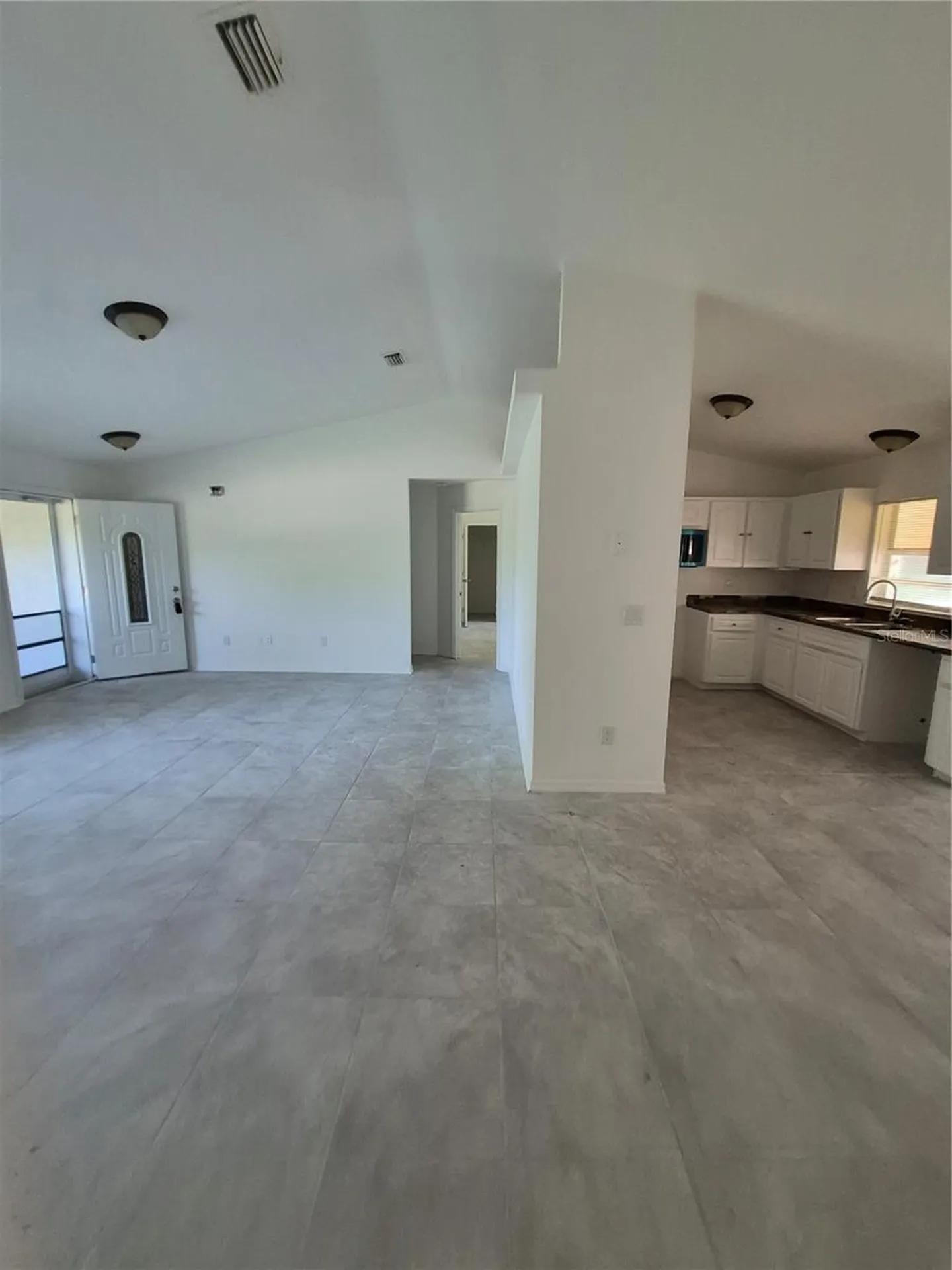 1160 W Geneva Place Citrus Springs FL 34434