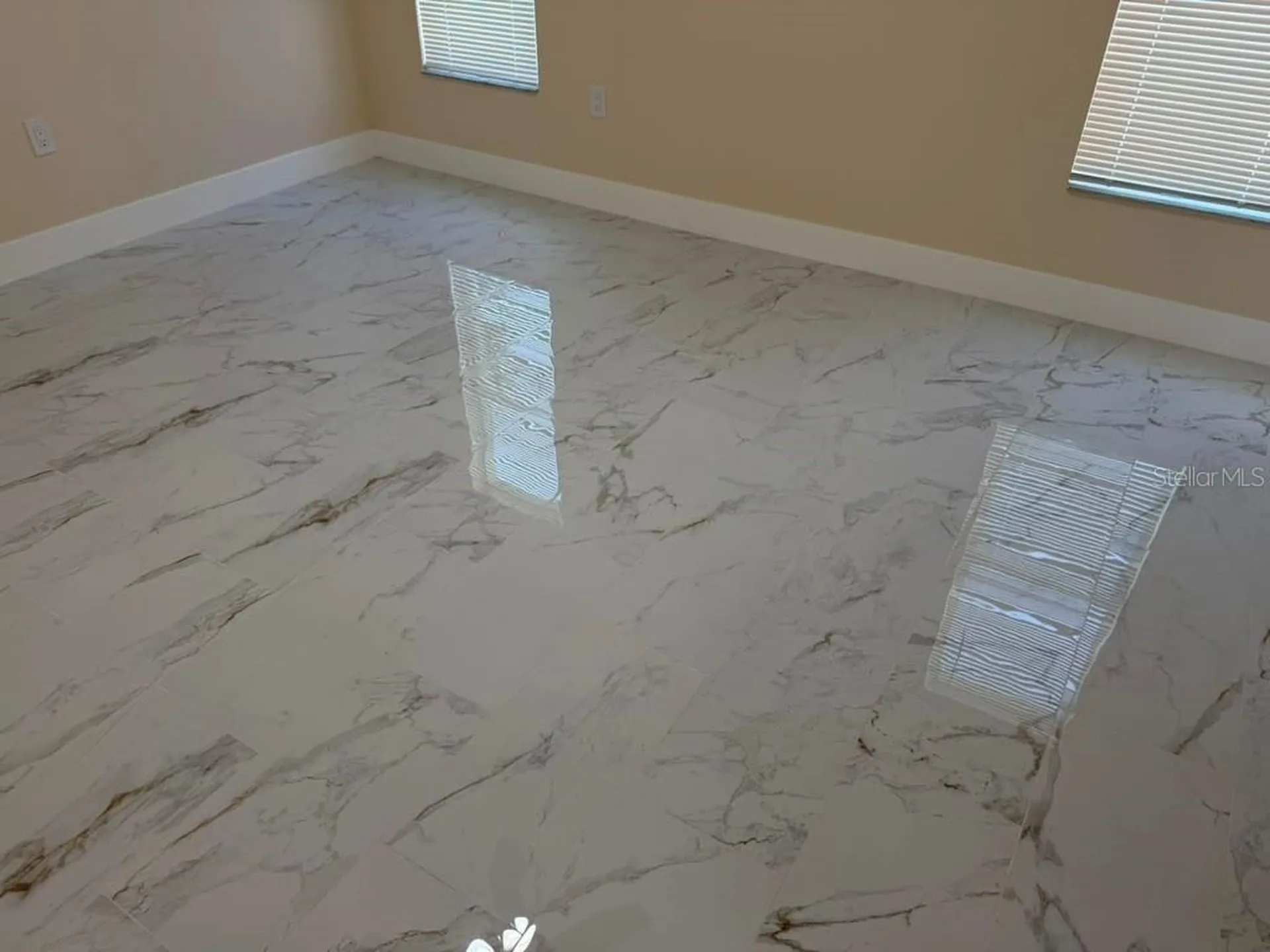 351 Corsica Court Kissimmee FL 34758