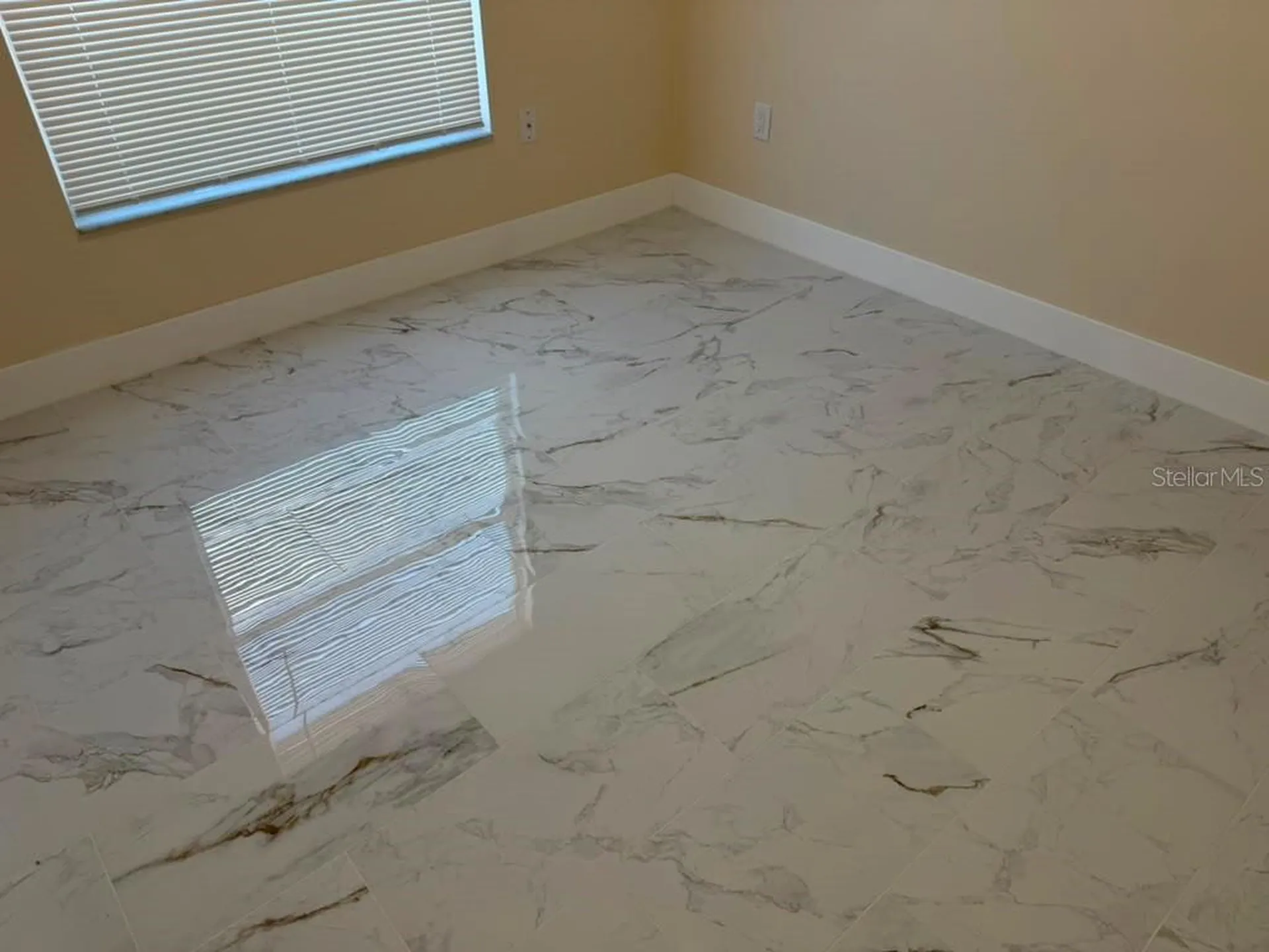 351 Corsica Court Kissimmee FL 34758