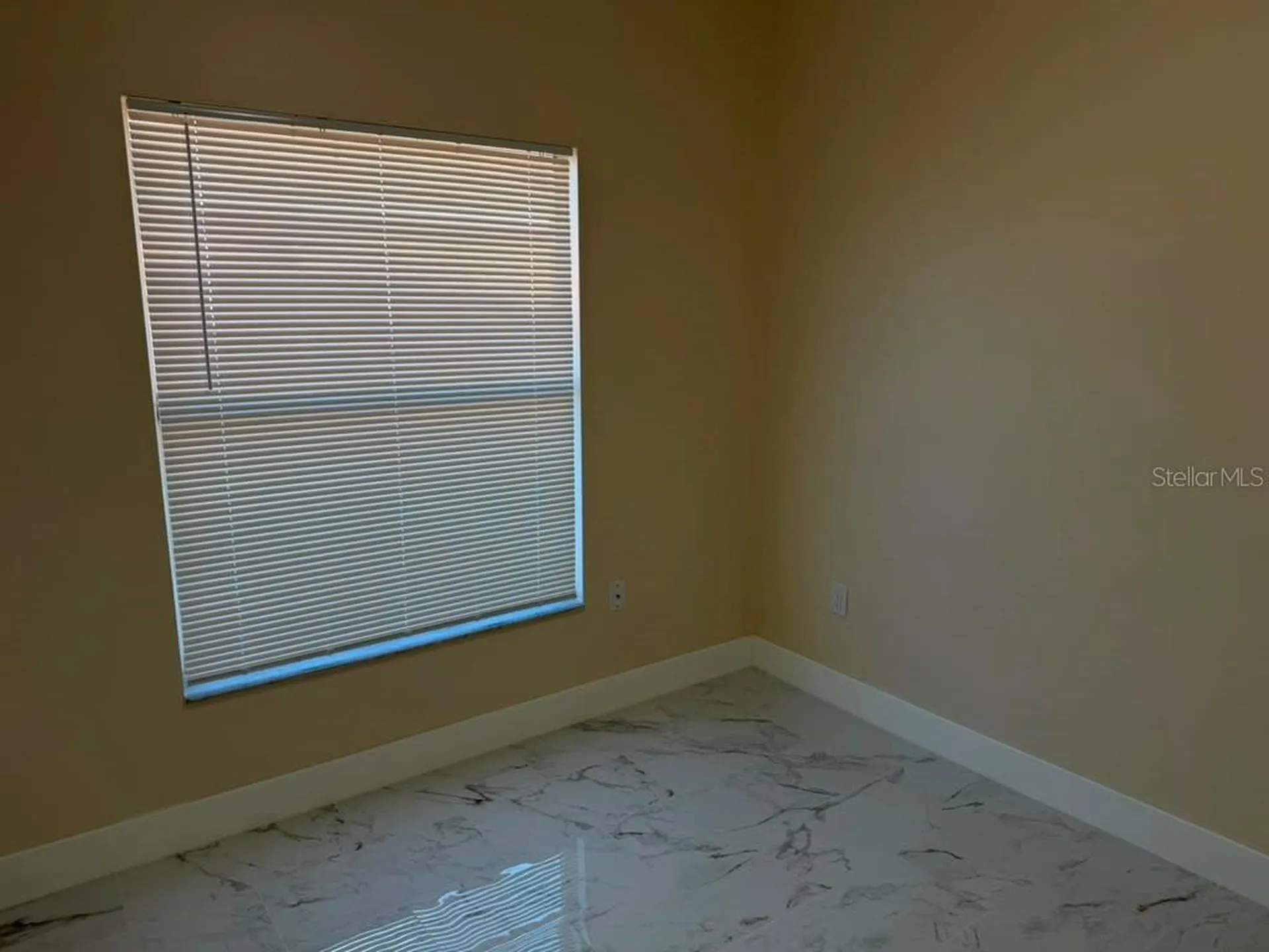 351 Corsica Court Kissimmee FL 34758