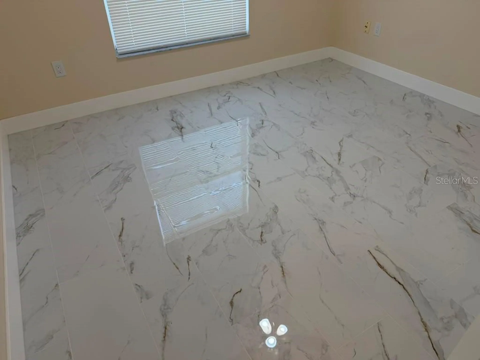 351 Corsica Court Kissimmee FL 34758