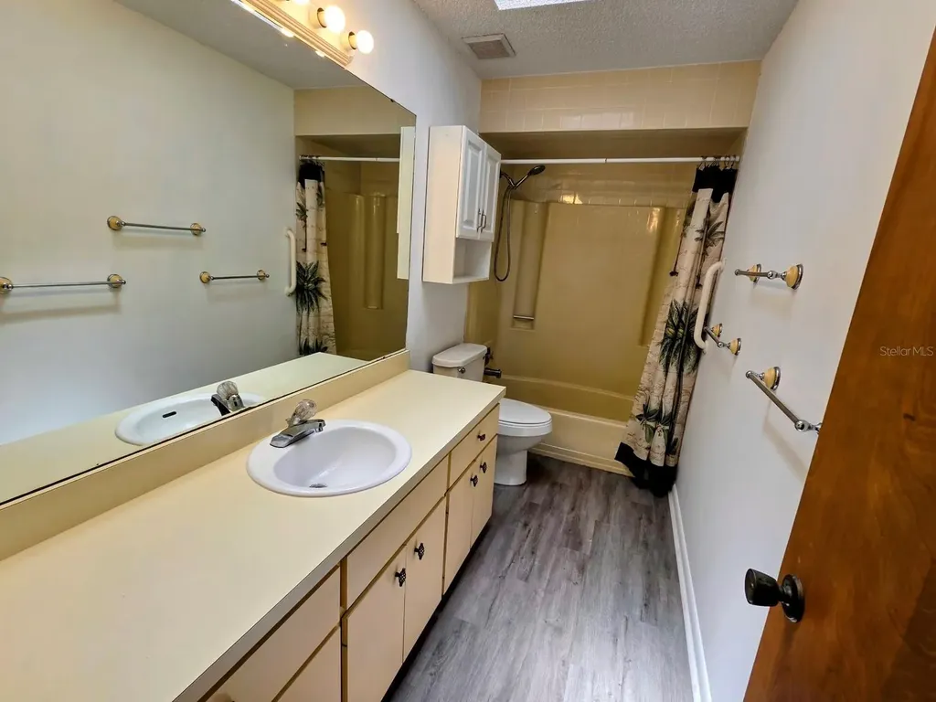 4841 Sunday Court Sarasota FL 34235