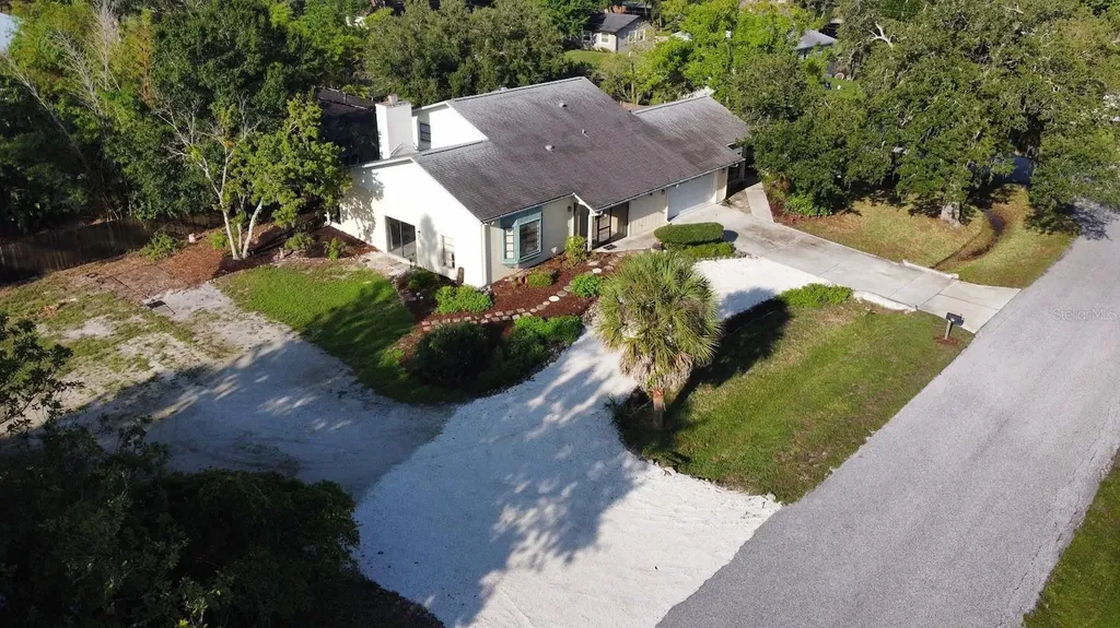 4841 Sunday Court Sarasota FL 34235