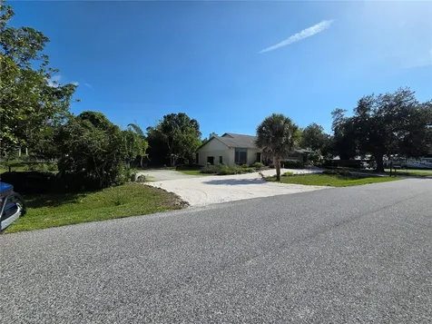 4841 Sunday Court Sarasota FL 34235