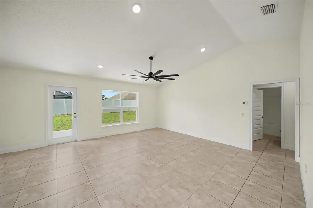 16253 Vine Cliff Avenue Hudson FL 34667