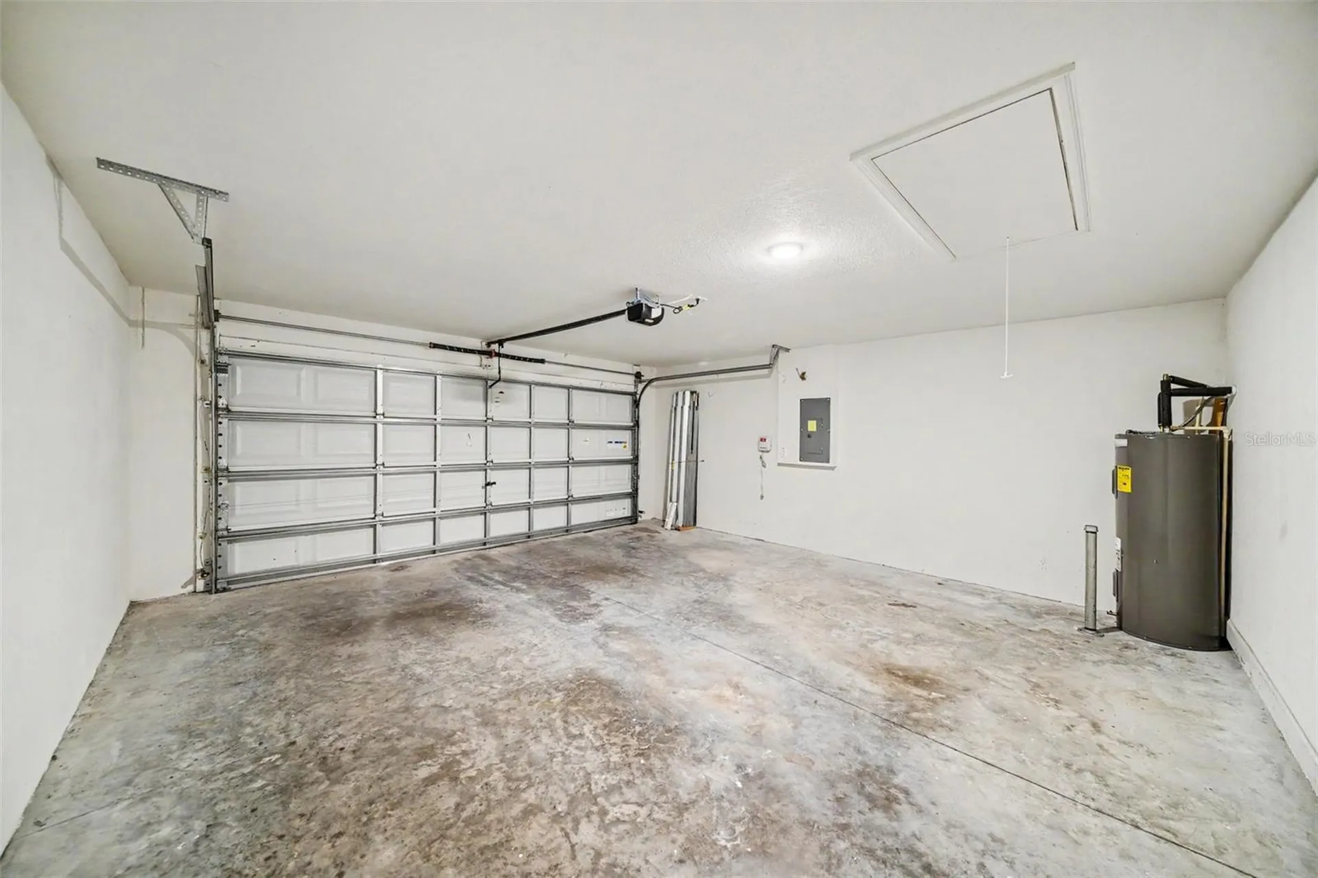 16253 Vine Cliff Avenue Hudson FL 34667