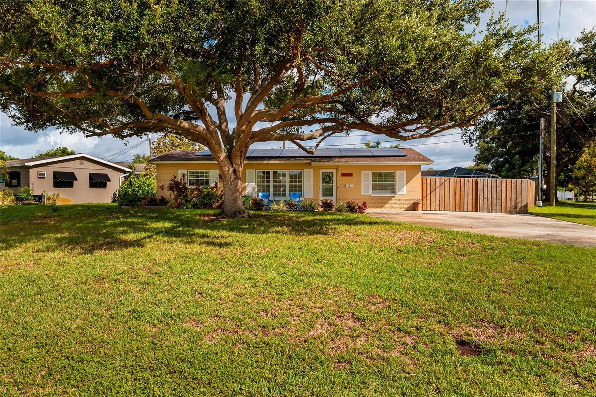 6801 29th Terrace N St Petersburg FL 33710