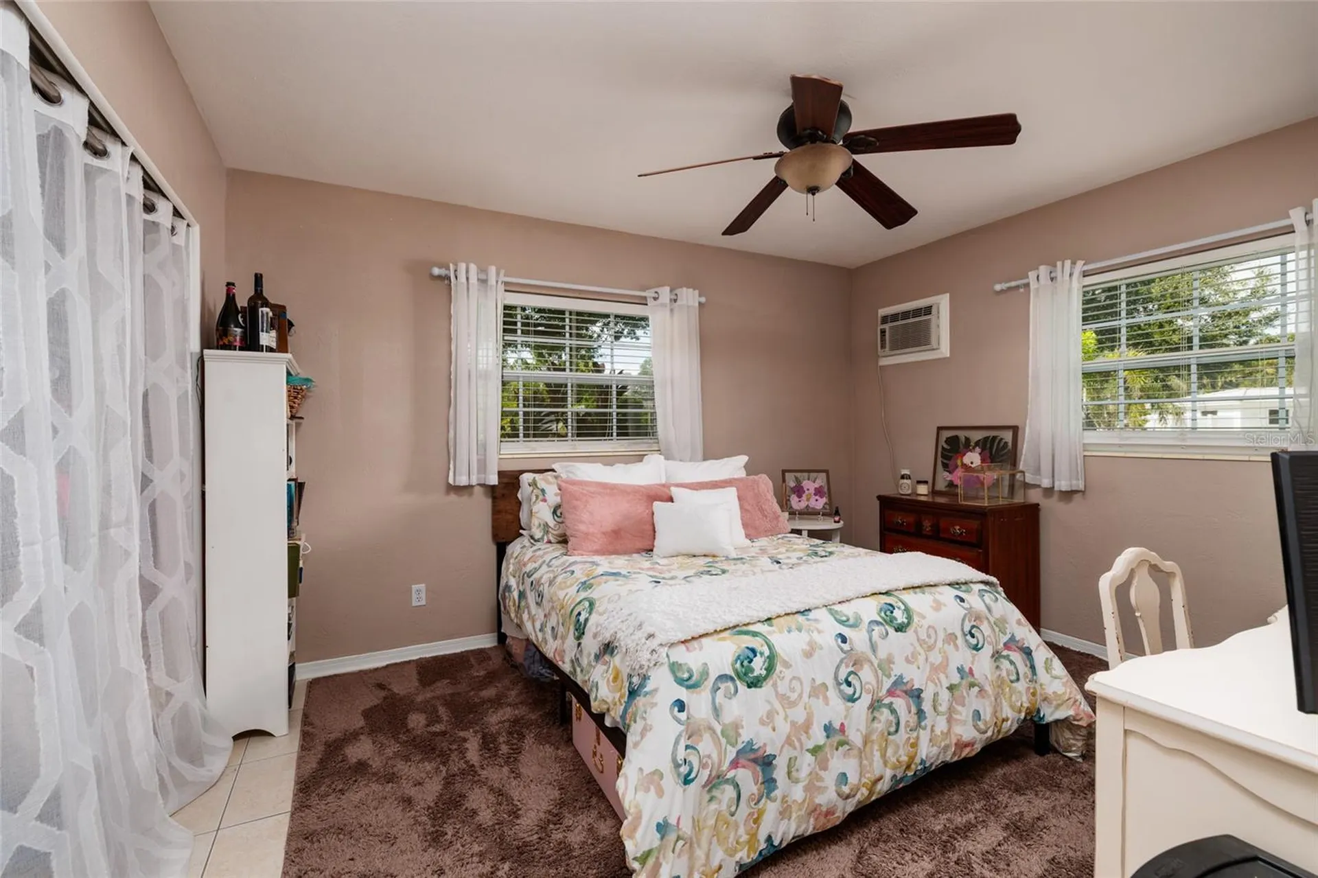 6801 29th Terrace N St Petersburg FL 33710