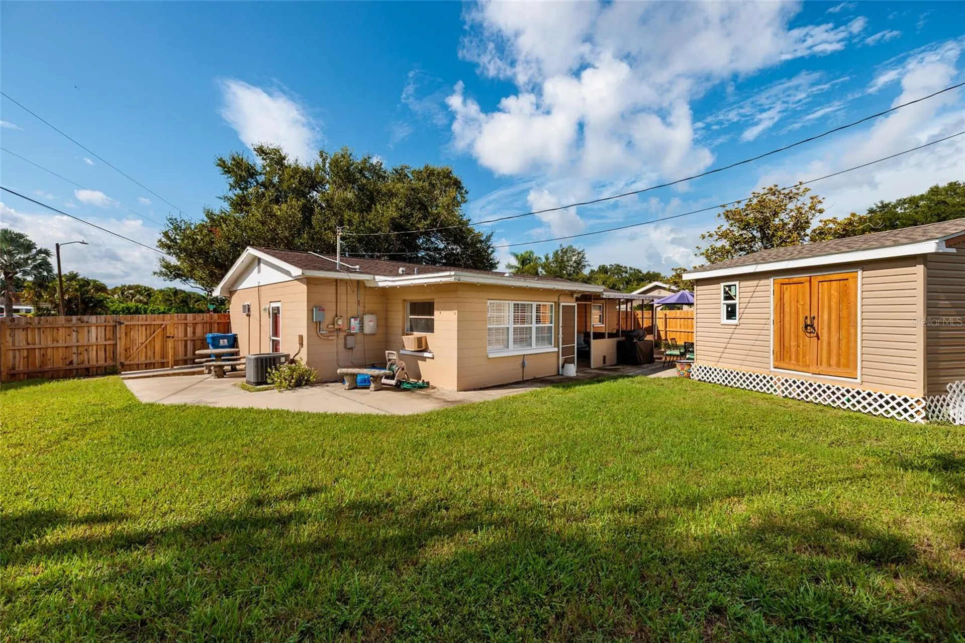 6801 29th Terrace N St Petersburg FL 33710