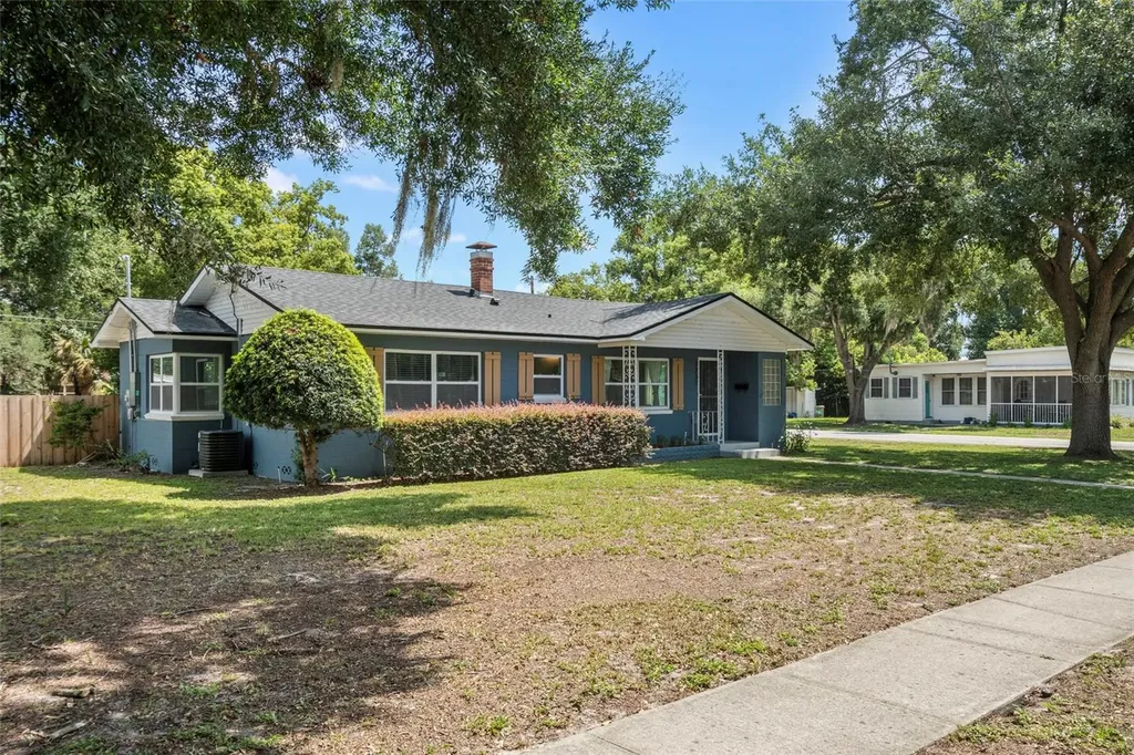 2237 Washington Road Mount Dora FL 32757