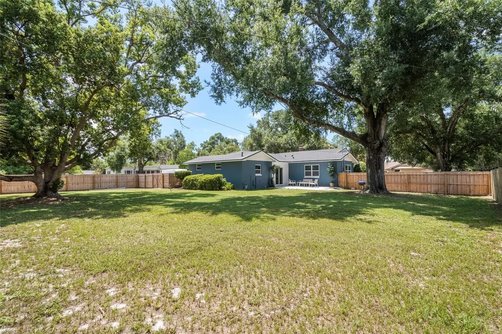 2237 Washington Road Mount Dora FL 32757