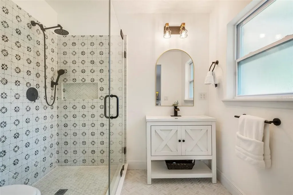 2237 Washington Road Mount Dora FL 32757