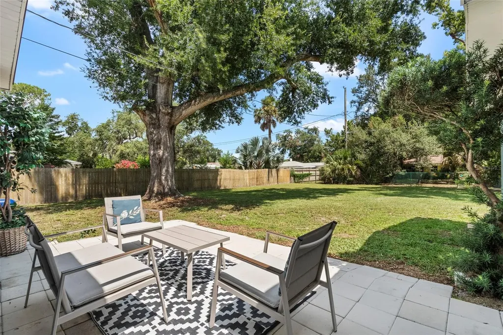 2237 Washington Road Mount Dora FL 32757