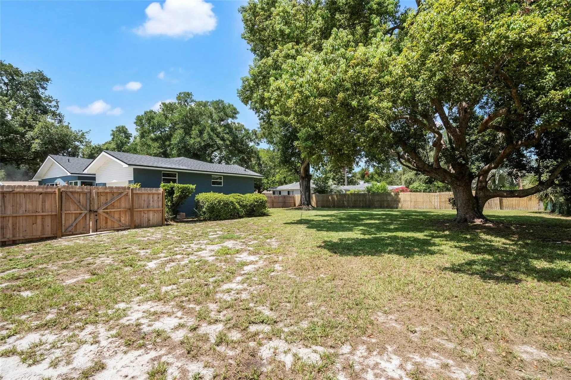 2237 Washington Road Mount Dora FL 32757