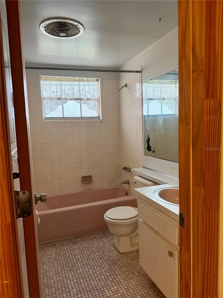 5505 Hernandes Drive Orlando FL 32808