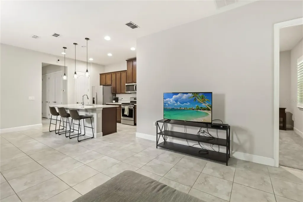 2419 Datura Loop St Cloud FL 34772