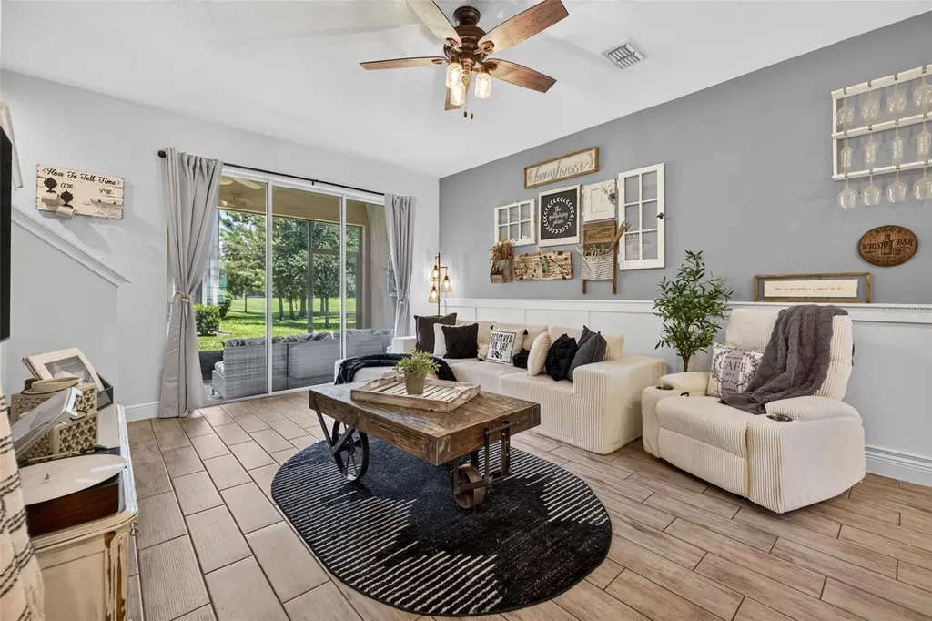 6231 Scarlet Darter Way Tampa FL 33625